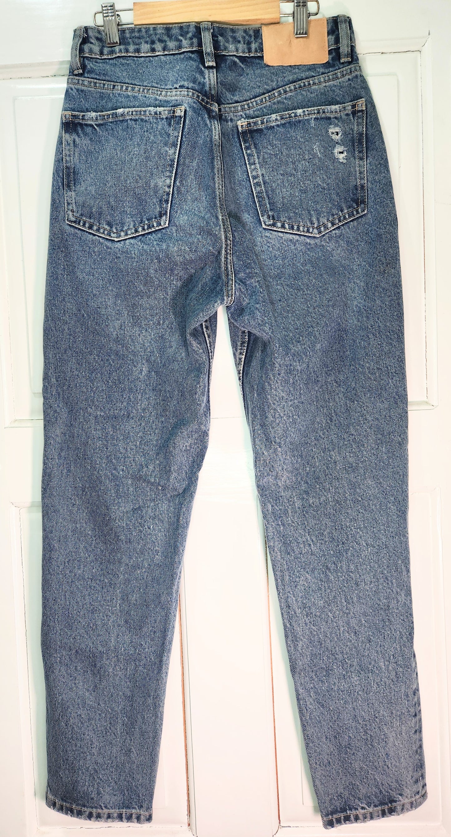 Zara Size 27 Ankle jeans