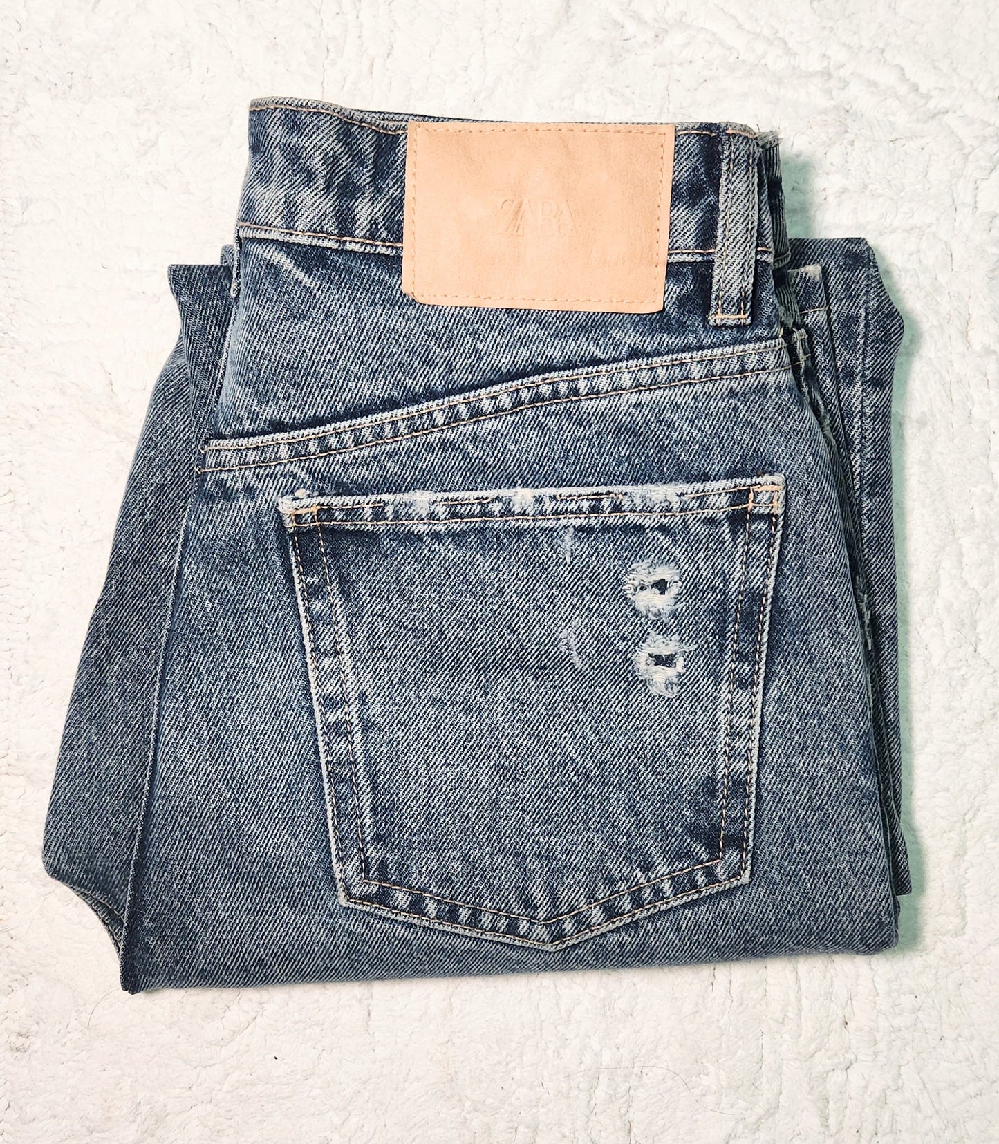 Zara Size 27 Ankle jeans