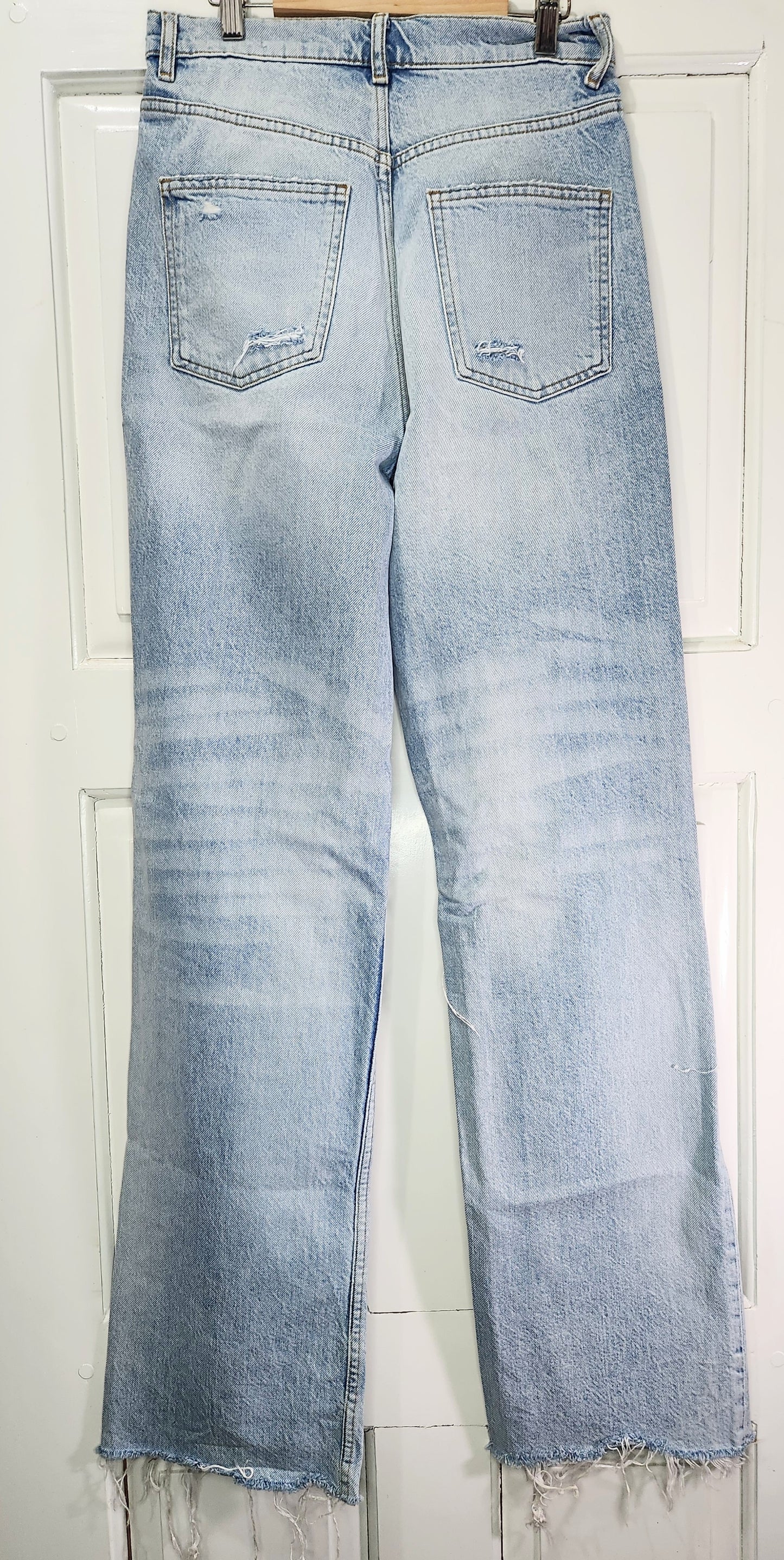 Zara distressed light high waist Jeans USA 4
