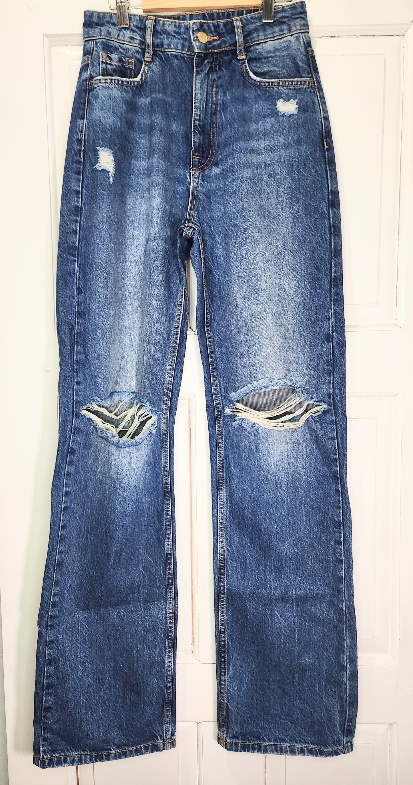 Zara Medium Wash Straight leg denim size 4